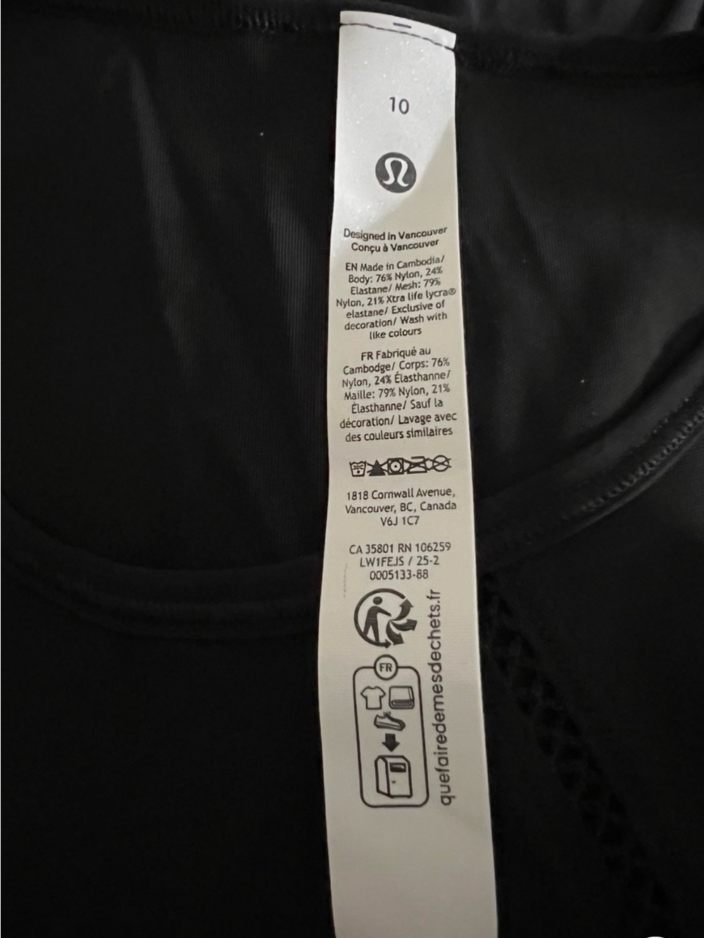Lululemon NWT Sculpt Lace Trim Cropped Black Tank Top Size 10 - Picture 10 of 10